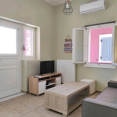 Apartment Sweet Habit A Ermoupoli